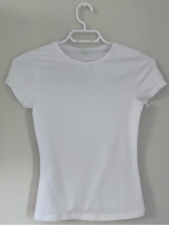 GARAGE Classic Crewneck Tee Shirt White - Picture 1 of 9